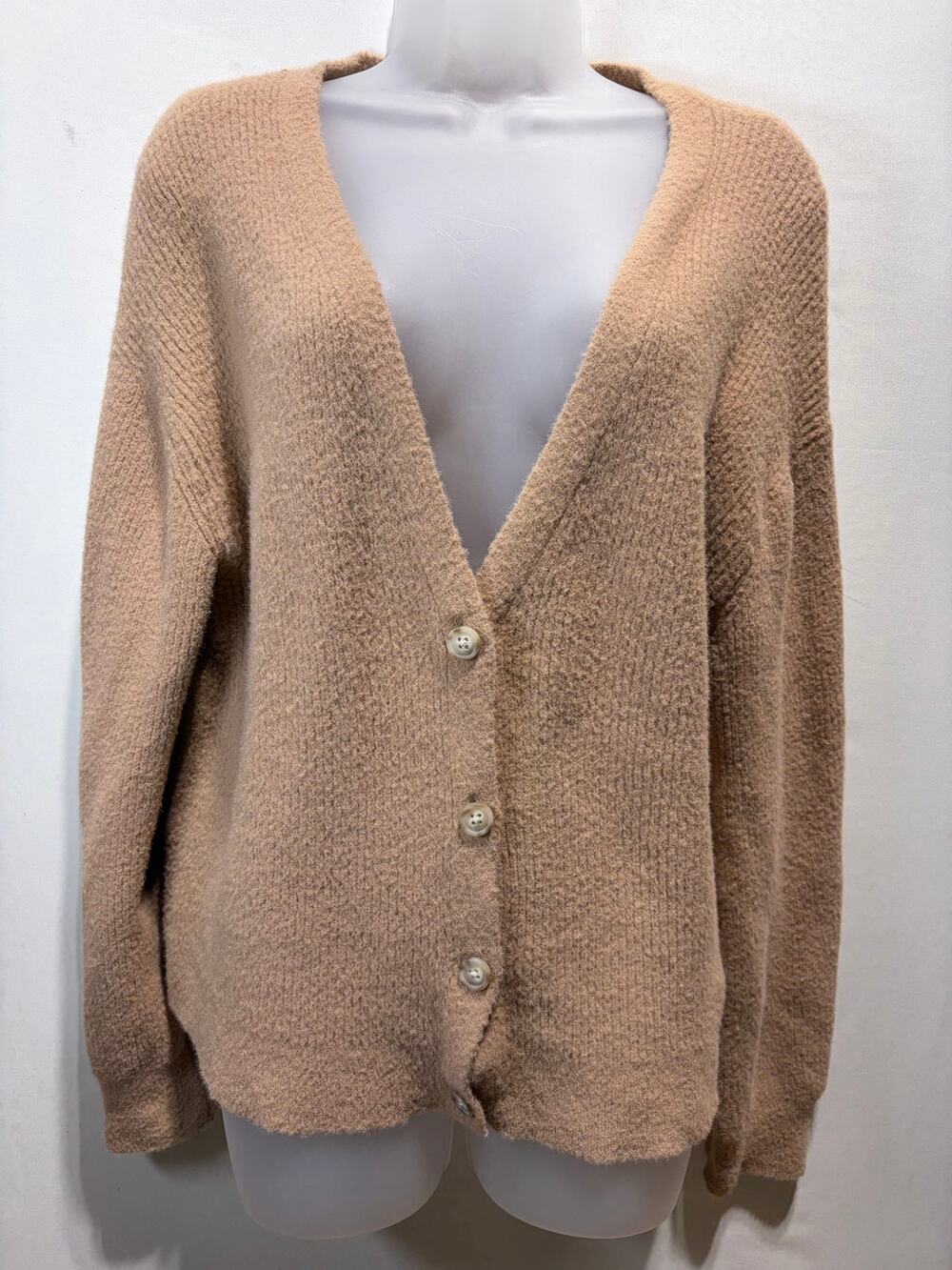 American Eagle Fuzzy Oversized Cardigan Beige XS. EUC